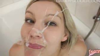 I pissed myself inside my cum face l DADDYS LUDER
