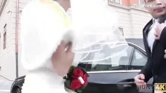 New bride ex-wife nailed for cash front of hasband