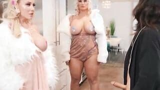 After Fucking (Julie Cash, David Lee) Realised He Has Another Bae (Savannah Bond) At His House - Brazzers