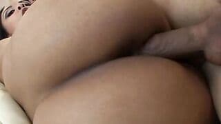 Jaslin Diaz Getting Her Bubble Ass Bouncing And Getting Filled With A Cummed